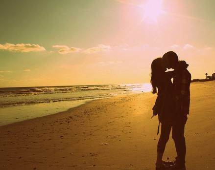 现代人的爱情始于微信也可死于微信